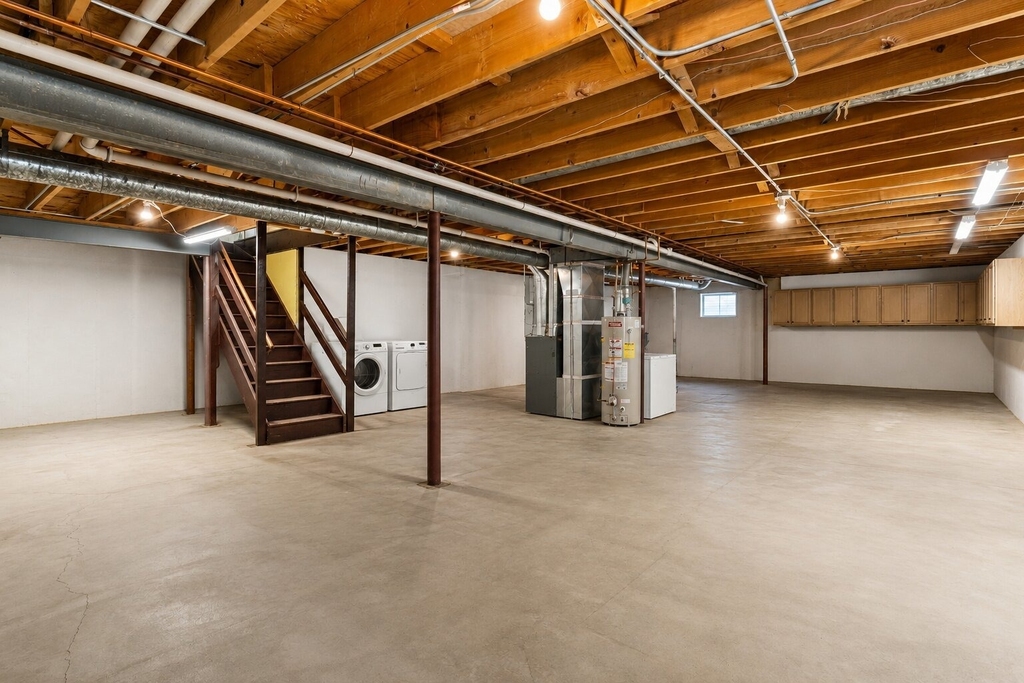 198 Mistwood Lane - Photo 17
