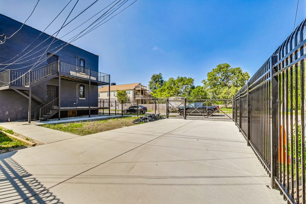 4158 W Lake Street - Photo 25