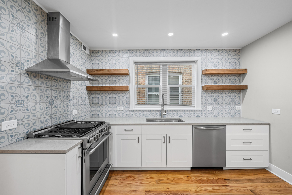 5010 N Major Avenue - Photo 11