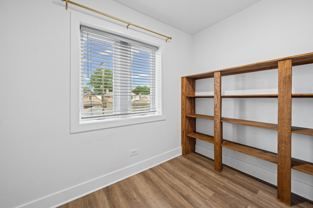 5010 N Major Avenue - Photo 14