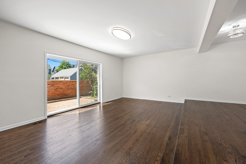 1615 W Greenleaf Avenue - Photo 5