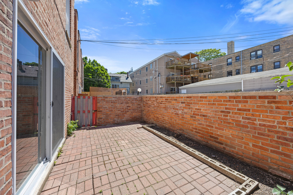 1615 W Greenleaf Avenue - Photo 22