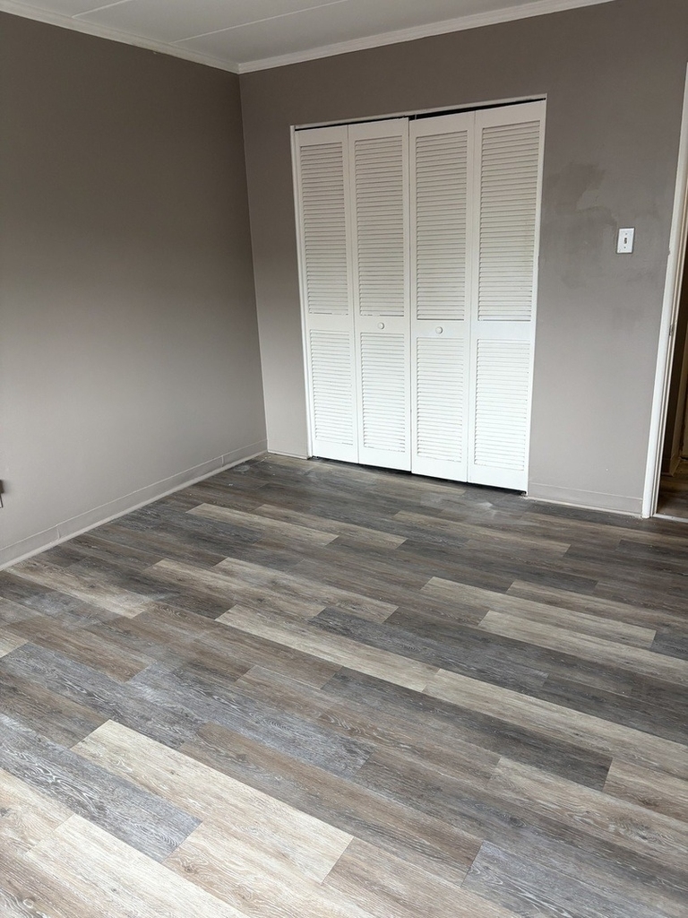 9533 Mansfield Avenue - Photo 8