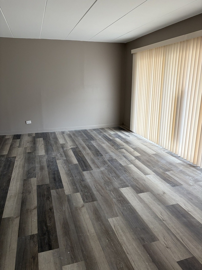 9533 Mansfield Avenue - Photo 2