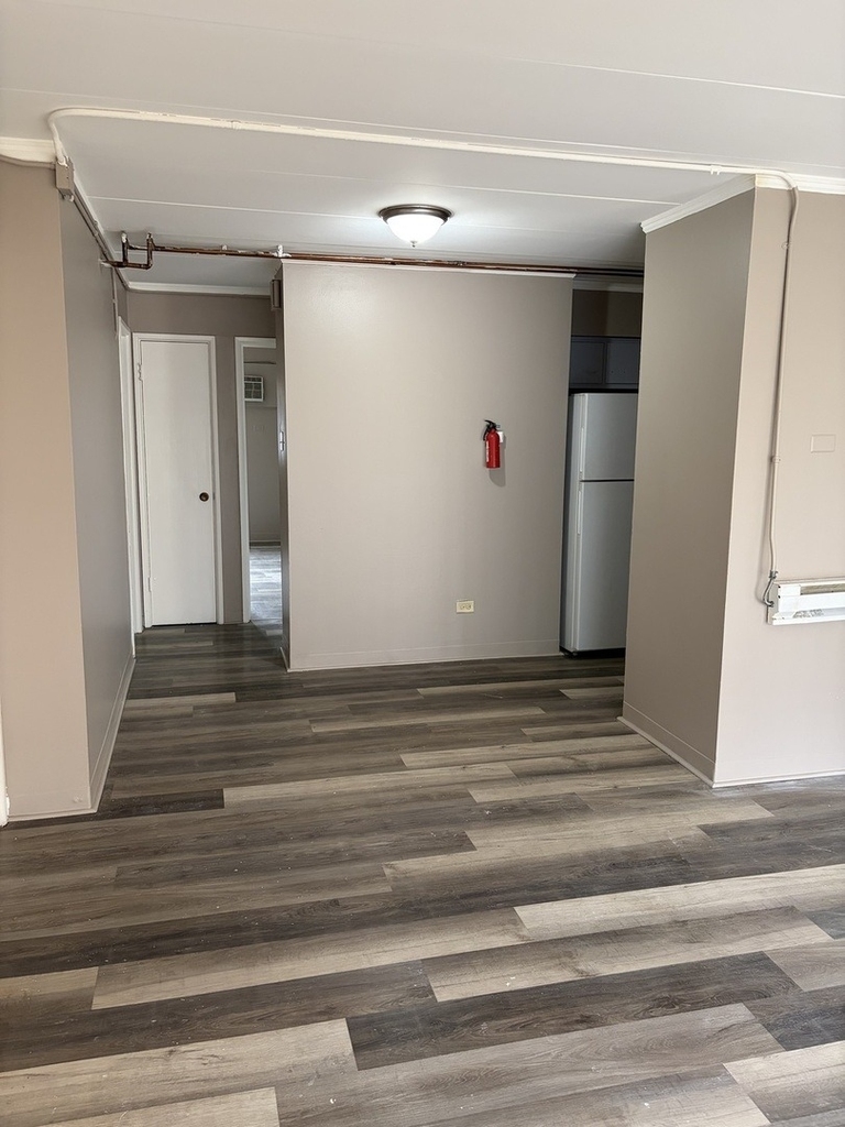 9533 Mansfield Avenue - Photo 3