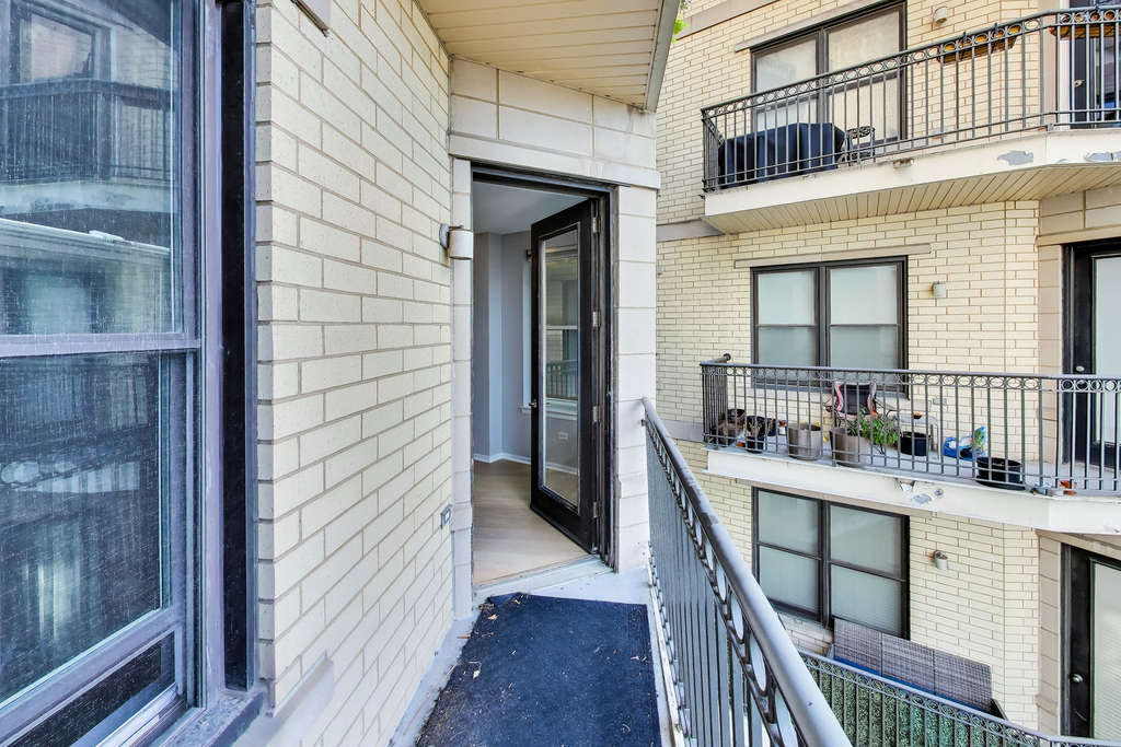 520 N Halsted Street - Photo 7