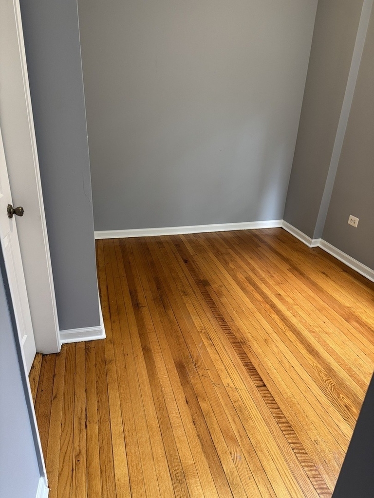 1643 S Trumbull Avenue - Photo 6