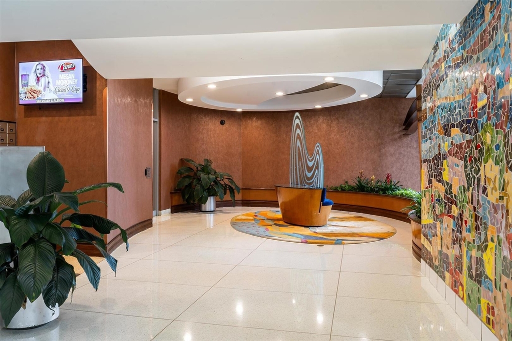 6301 N Sheridan Road - Photo 2