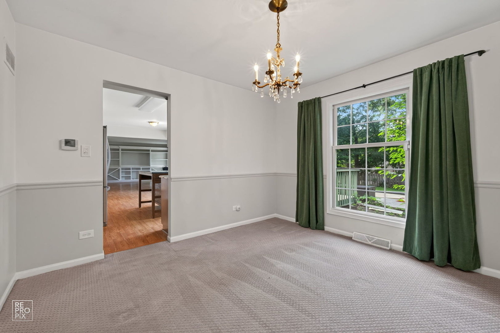 683 Honeysuckle Lane - Photo 2