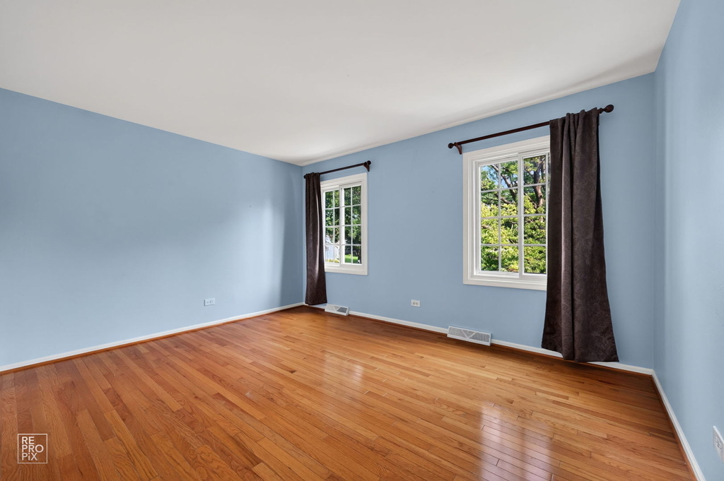 683 Honeysuckle Lane - Photo 8