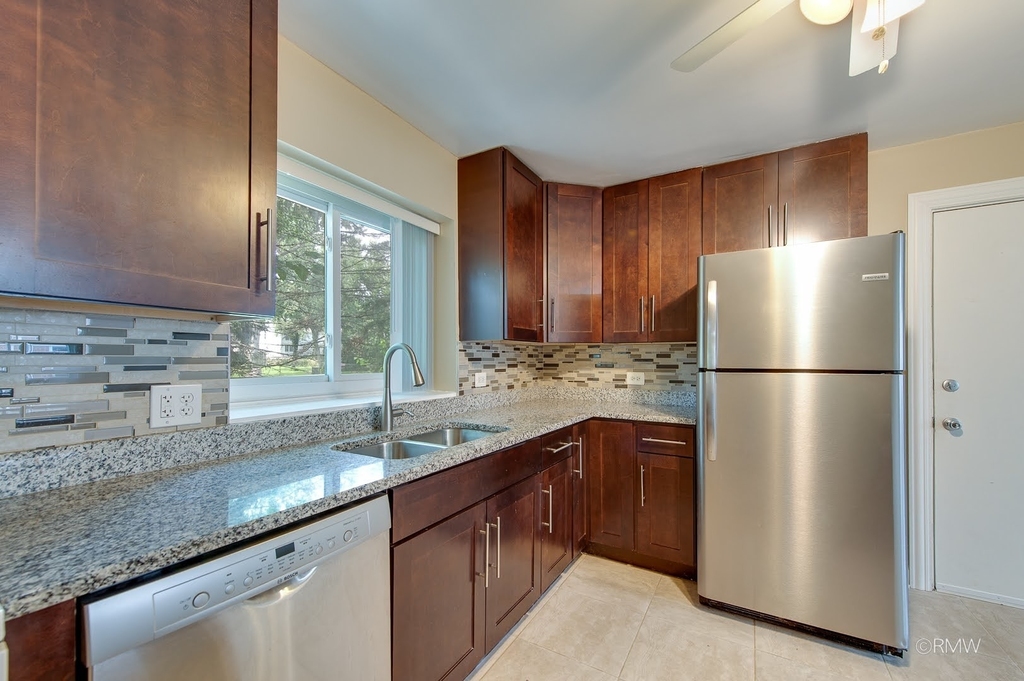 34 N Main Street - Photo 5