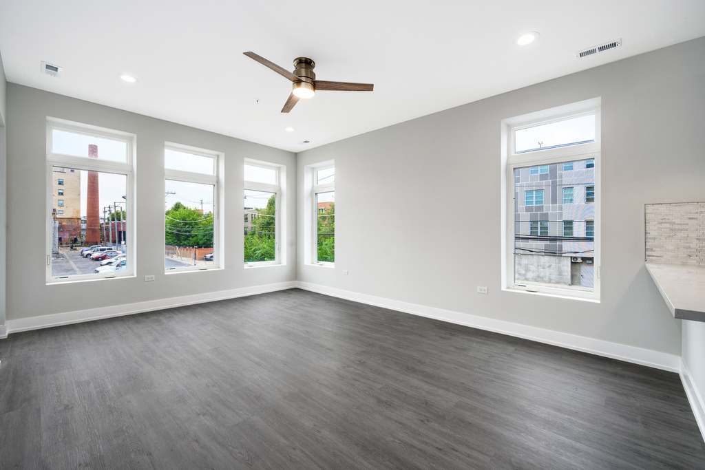 6112 S Drexel Street - Photo 2