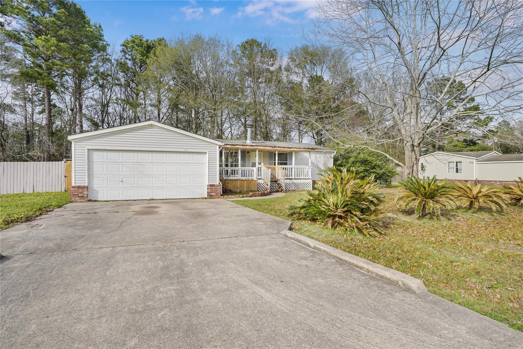 16461 Hill Country Drive - Photo 0