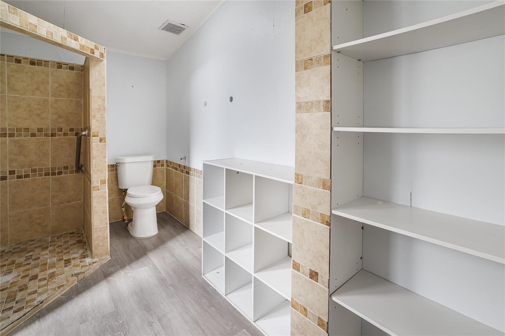 16461 Hill Country Drive - Photo 13