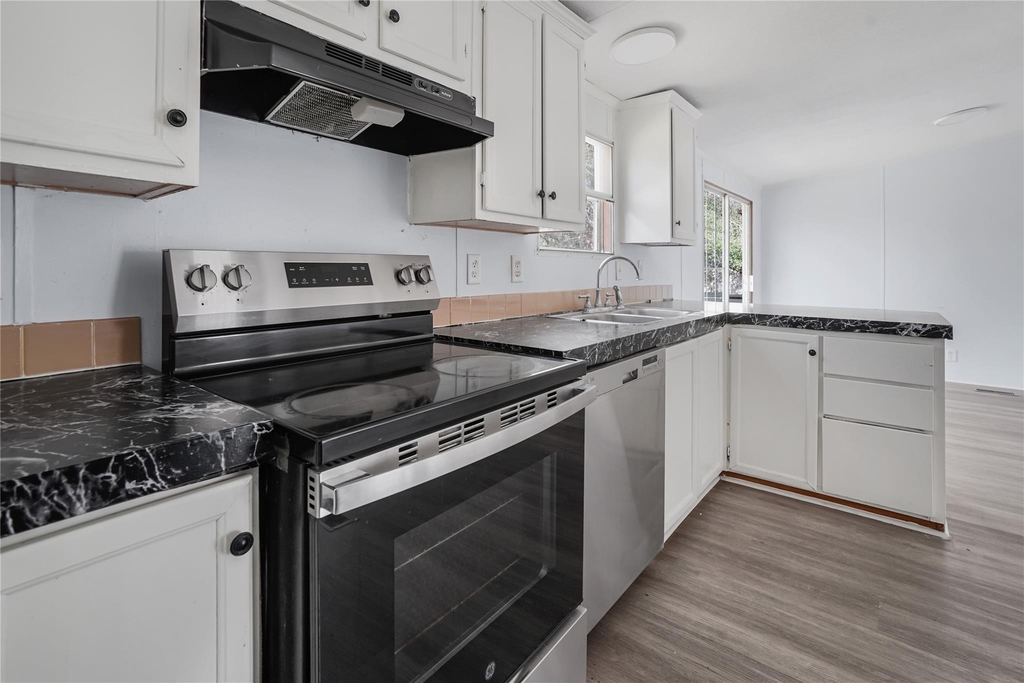 16461 Hill Country Drive - Photo 9