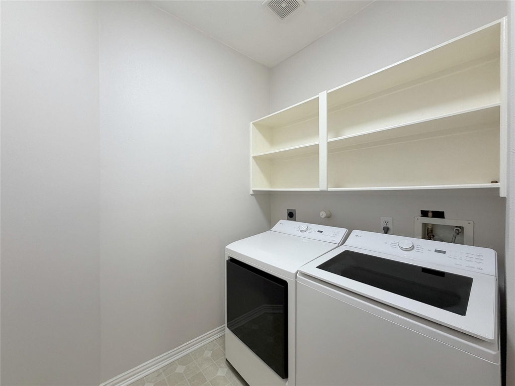 3822 Shady Harbor Drive - Photo 20
