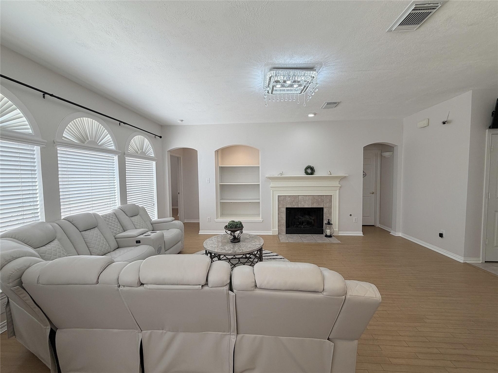 3822 Shady Harbor Drive - Photo 10