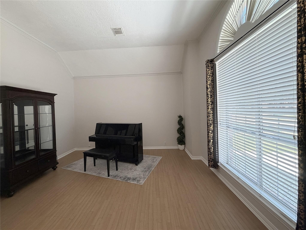 3822 Shady Harbor Drive - Photo 5