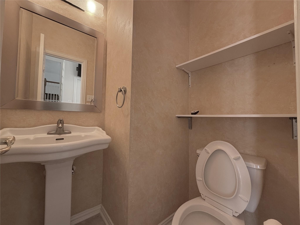 3822 Shady Harbor Drive - Photo 19