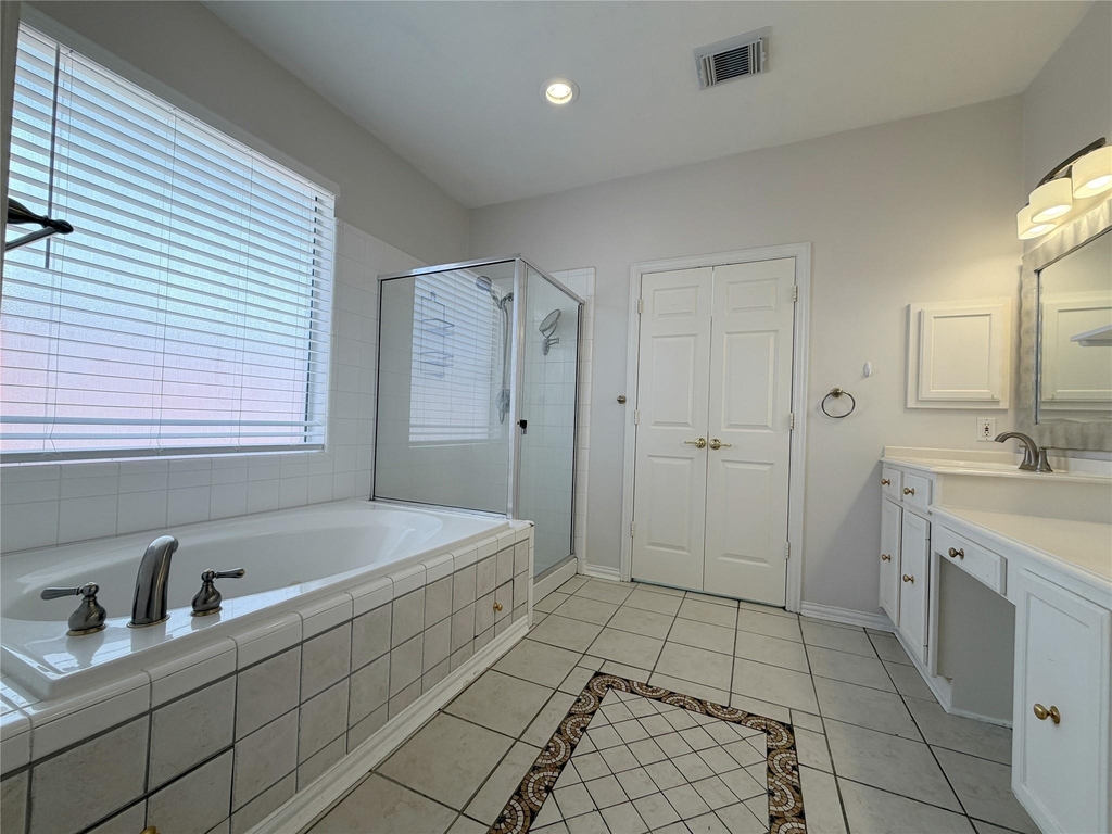 3822 Shady Harbor Drive - Photo 17