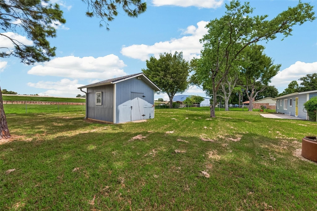 2422 Florence Street - Photo 32