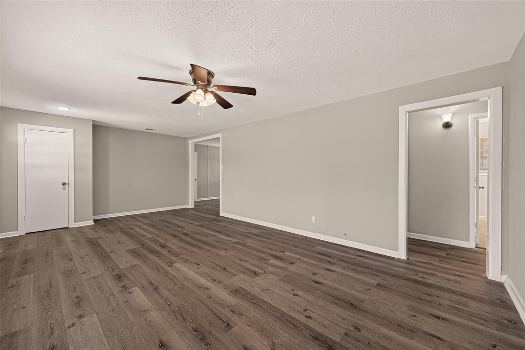 2422 Florence Street - Photo 5