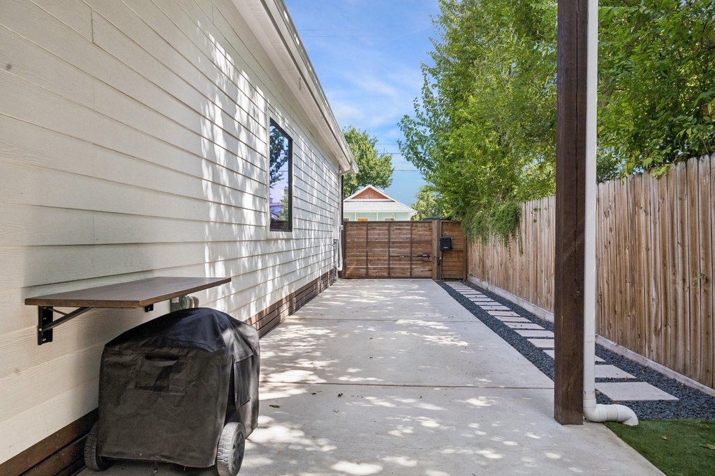 415 James Street - Photo 33