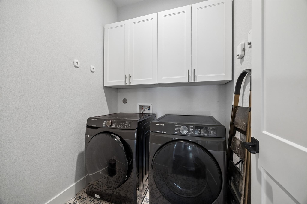 415 James Street - Photo 28