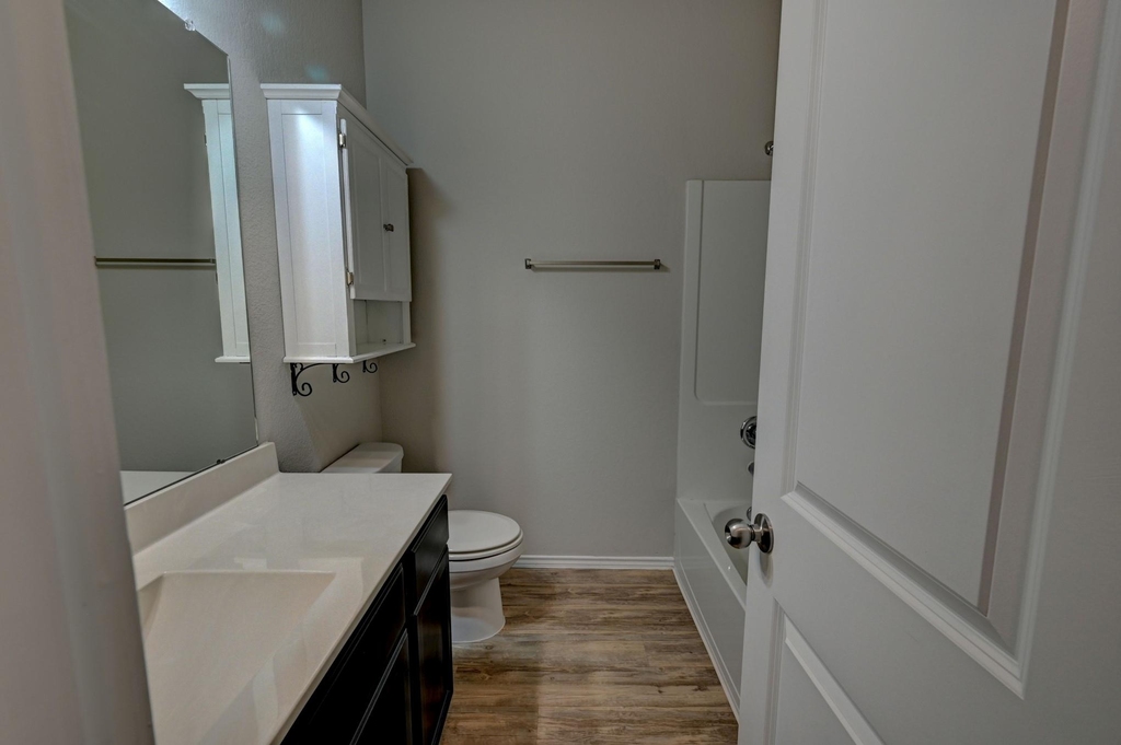 7022 N Sound Lane - Photo 39