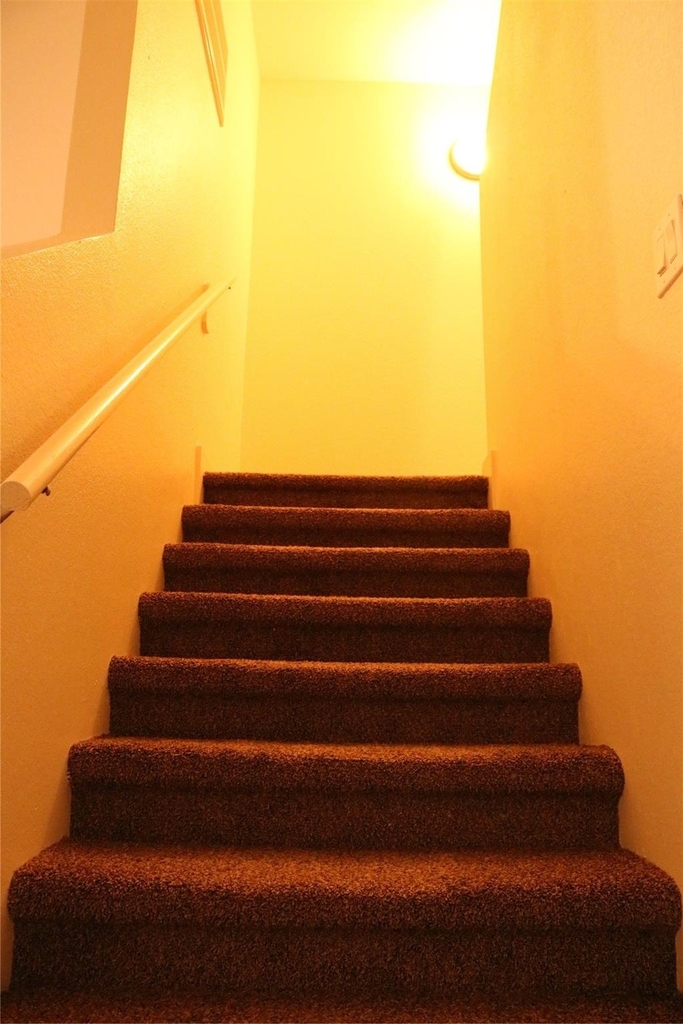 10535 Mills Road - Photo 9