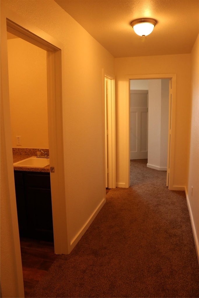 10535 Mills Road - Photo 44