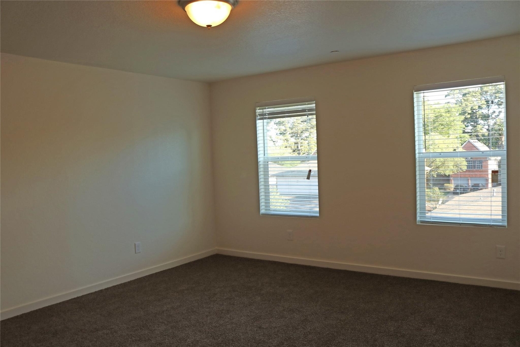 10535 Mills Road - Photo 39