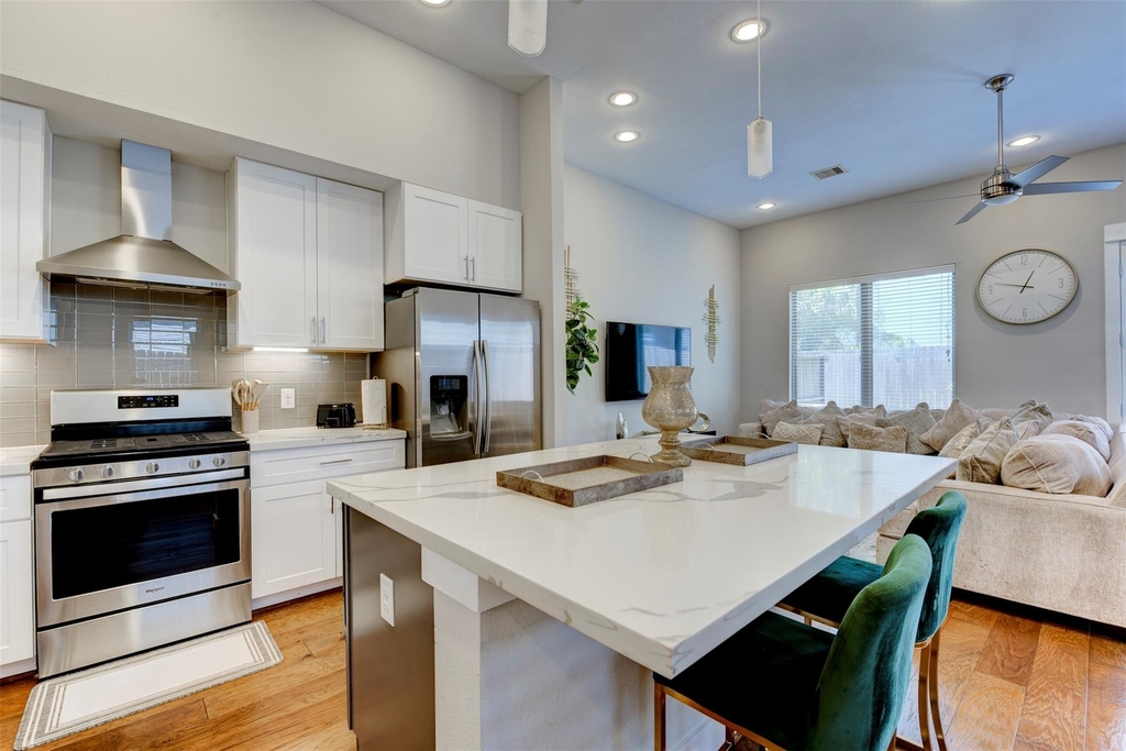 3514 Bastrop Street - Photo 7