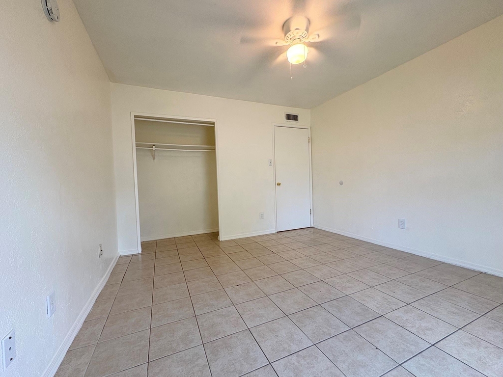 24411 Beef Canyon Drive - Photo 19