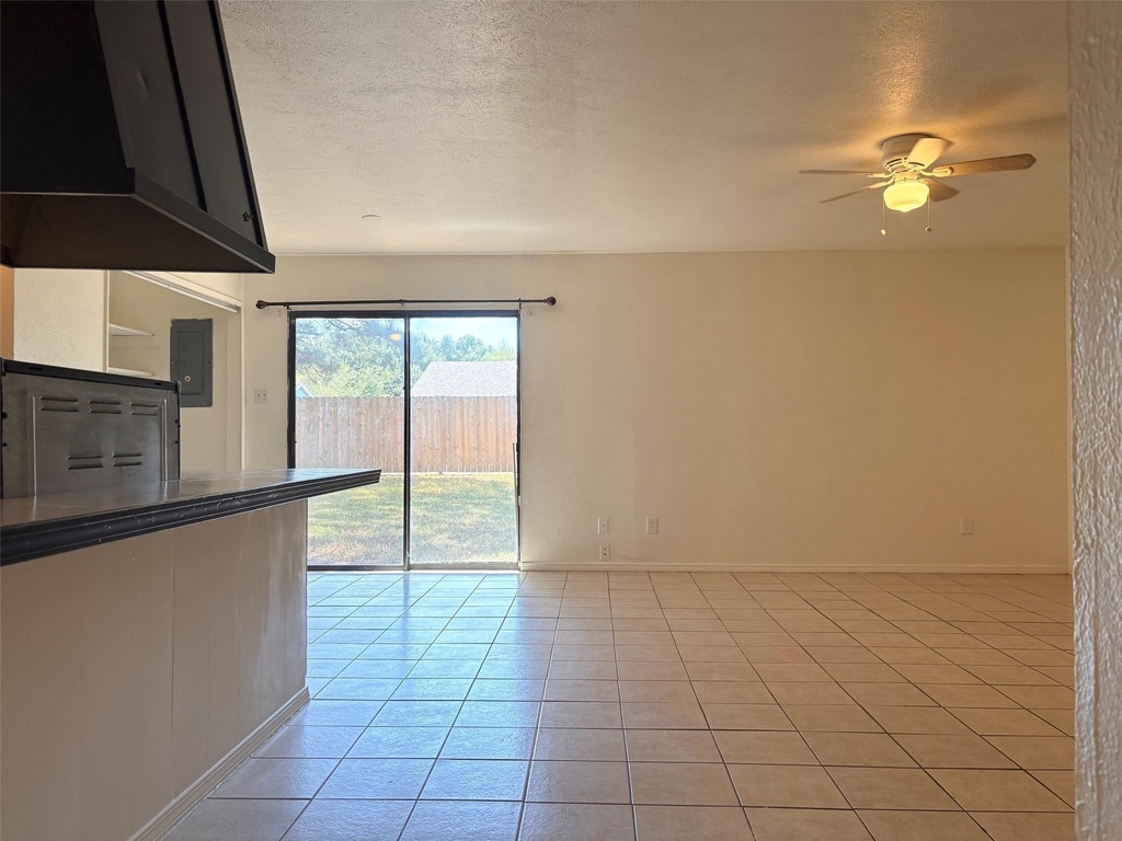 24411 Beef Canyon Drive - Photo 9