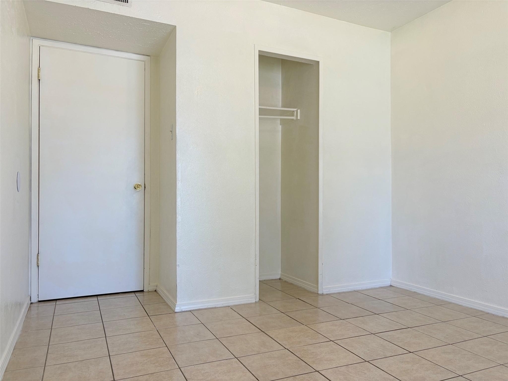 24411 Beef Canyon Drive - Photo 23