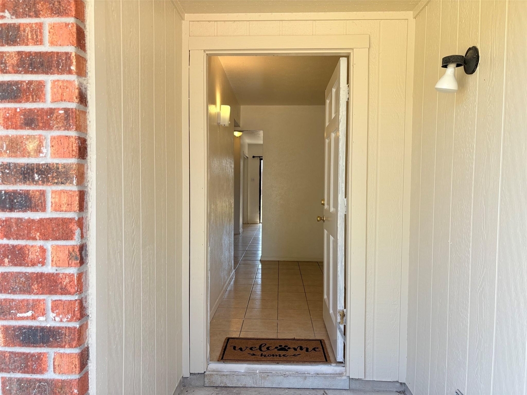 24411 Beef Canyon Drive - Photo 2