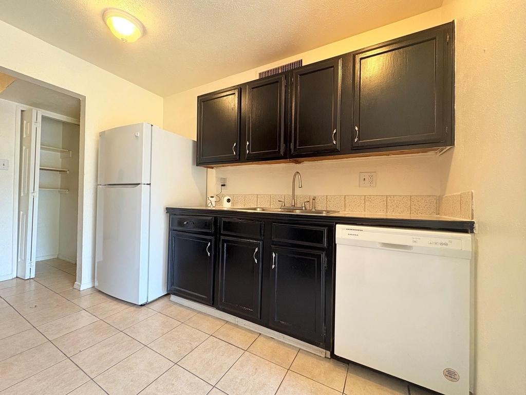 24411 Beef Canyon Drive - Photo 5