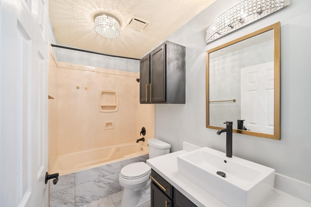 7624 Lone Meadow Court - Photo 35