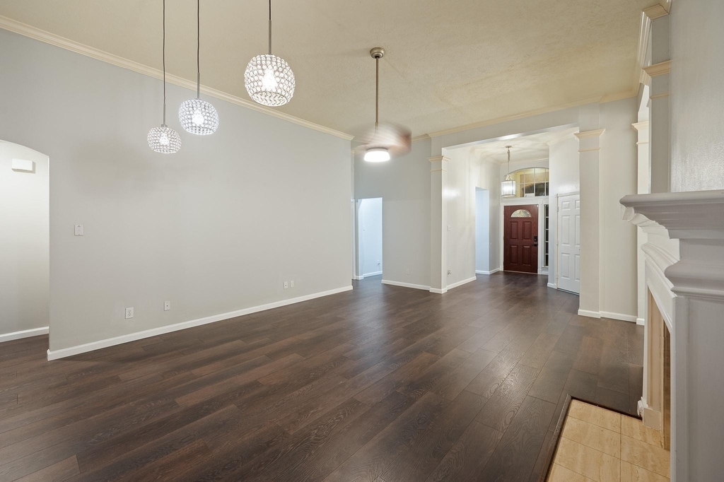 7624 Lone Meadow Court - Photo 5