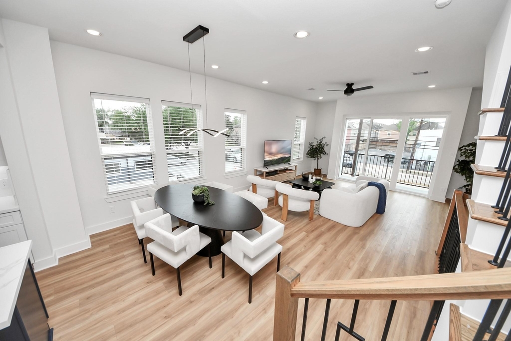 2430 Ella Boulevard - Photo 21