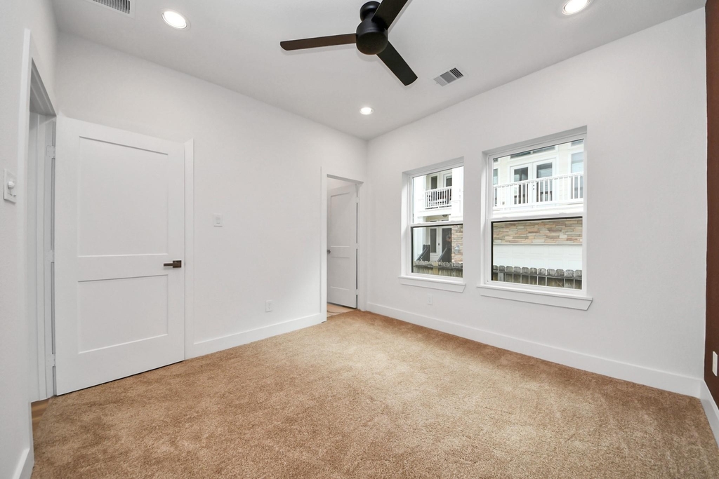 2430 Ella Boulevard - Photo 26