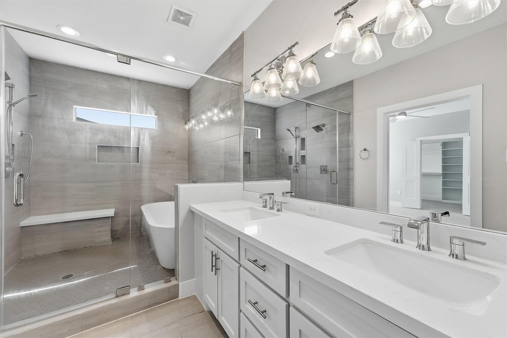 816 W 22nd Street - Photo 22