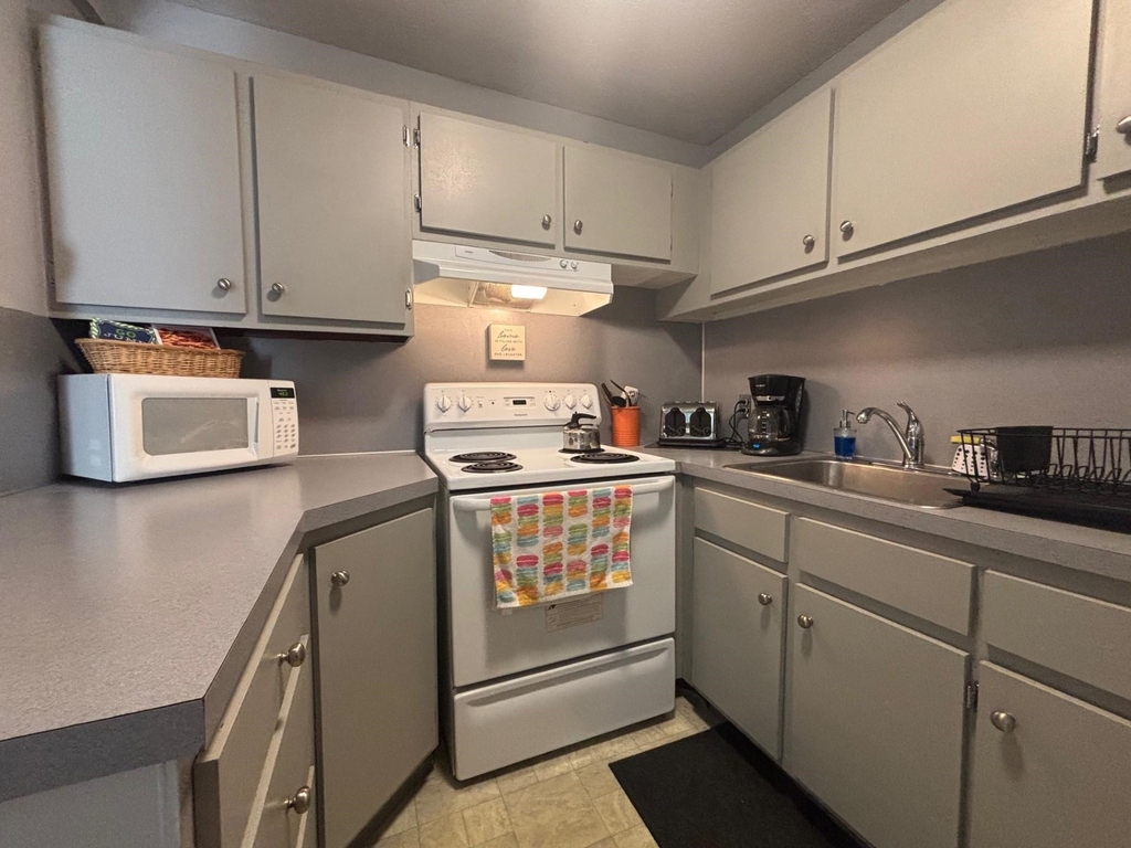 178 Treetop - Photo 3