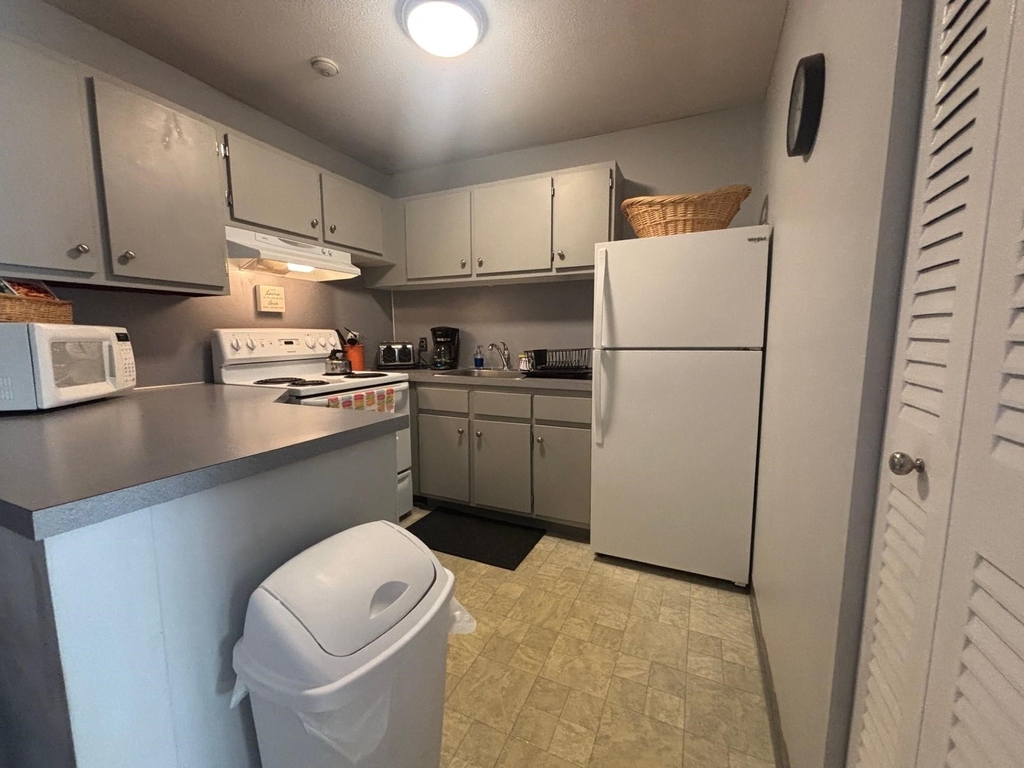 178 Treetop - Photo 2