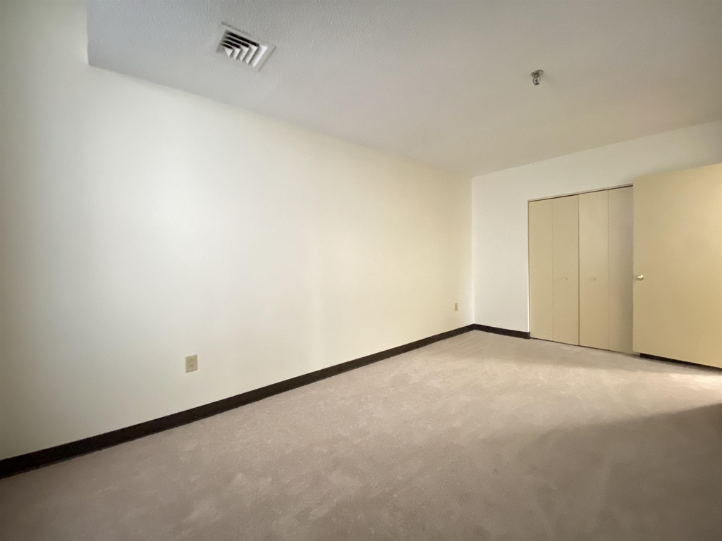 30 Hanover - Photo 27