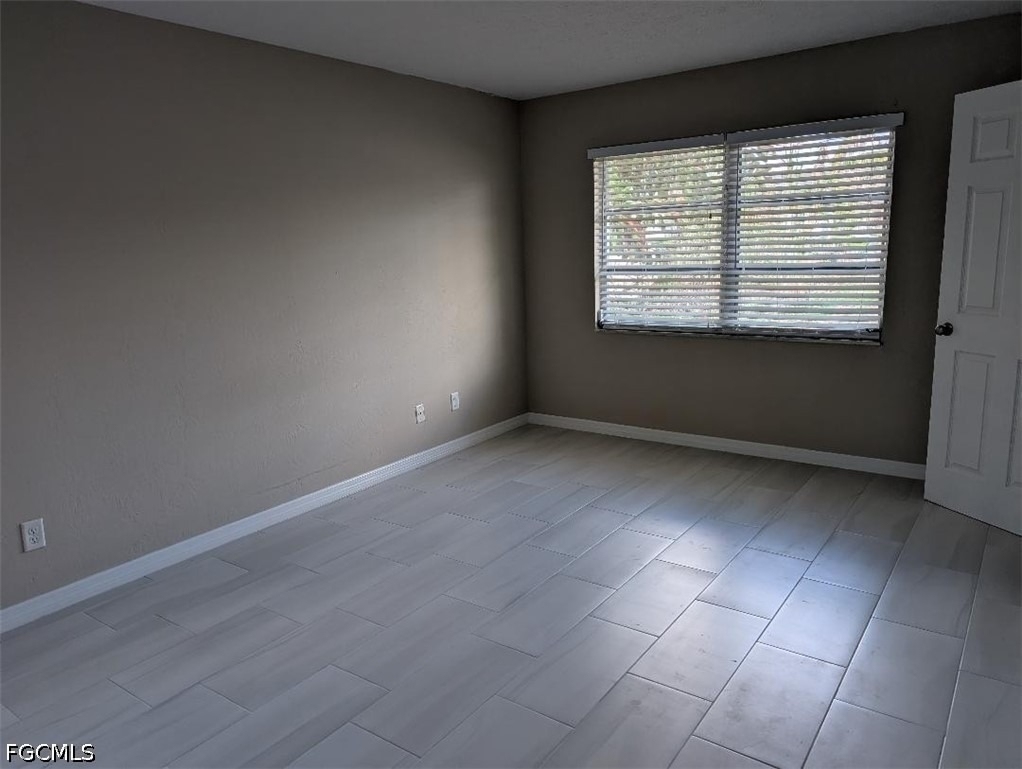 3715 Se 9th Place - Photo 6