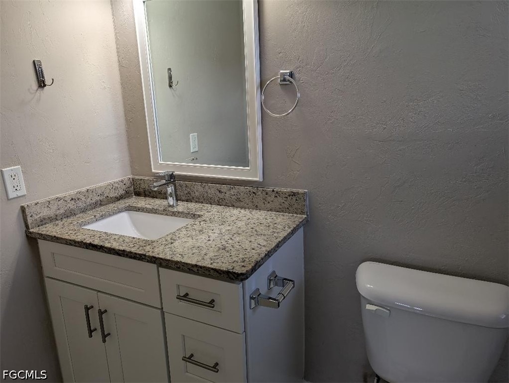 3715 Se 9th Place - Photo 4