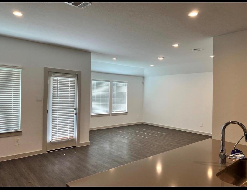 7838 Cattlewood Pass - Photo 5