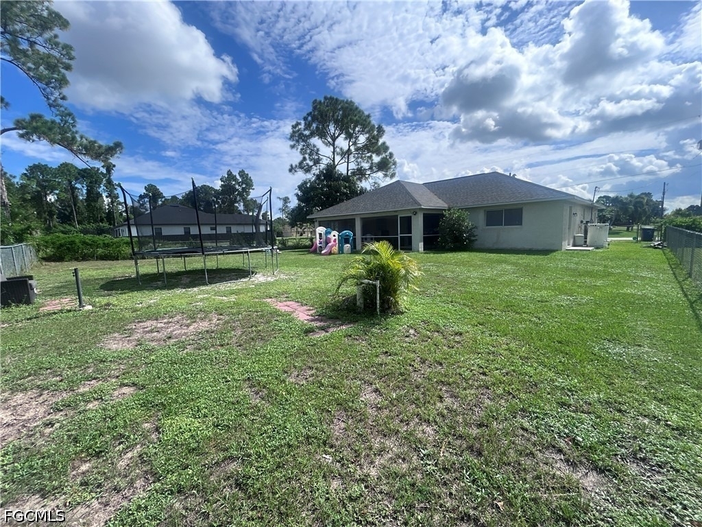 1115 Anza Avenue - Photo 10